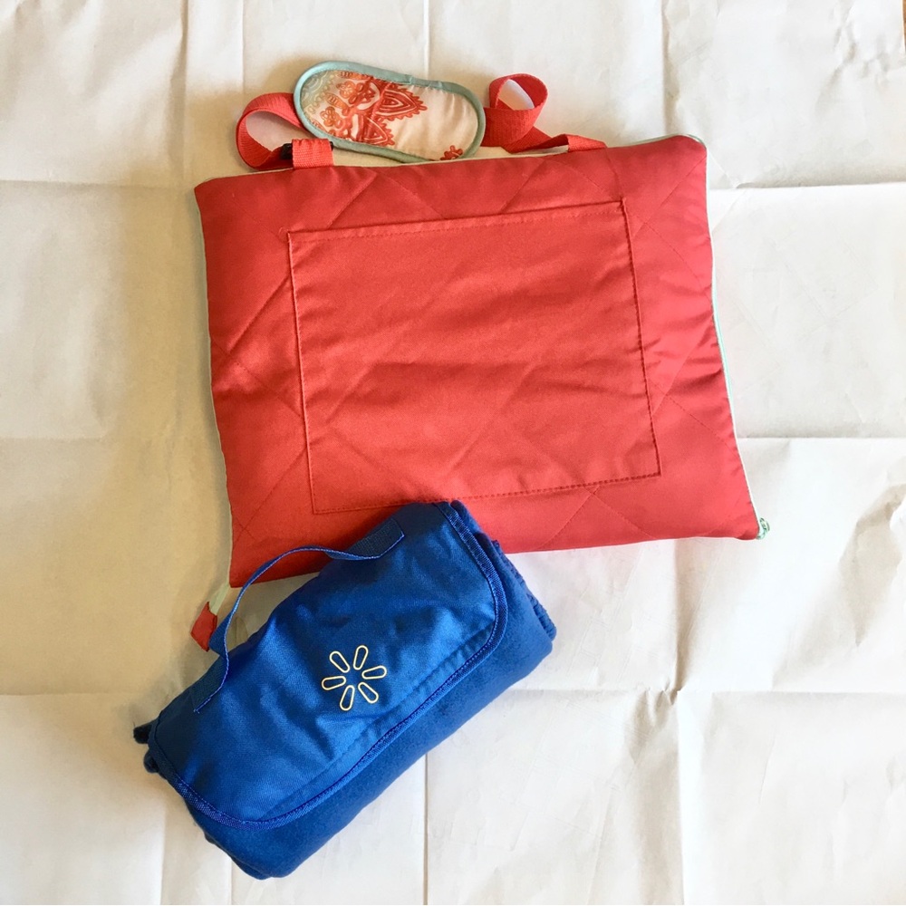 2 x Picnic Blankets